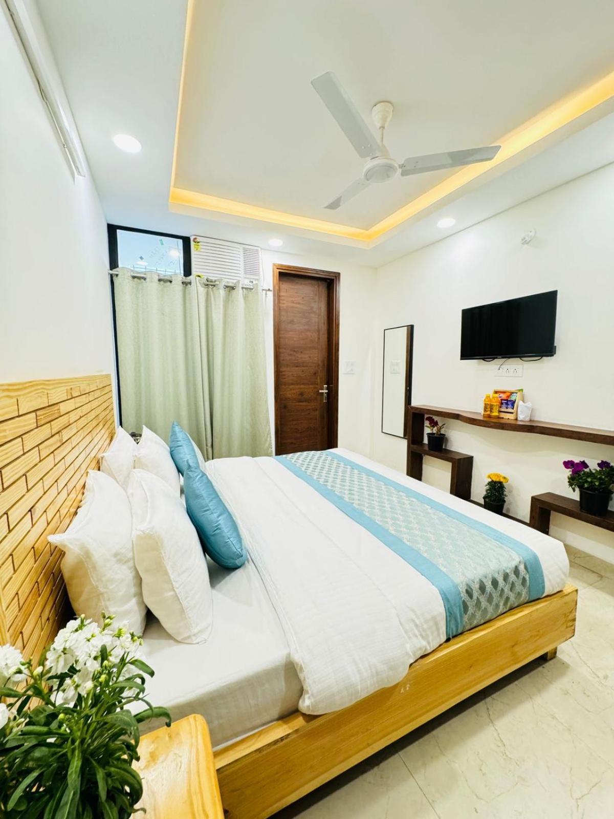 Hotel Ashram View Just 10 Minute Away Form Nizamuddin Railway Station Nové Dillí Exteriér fotografie